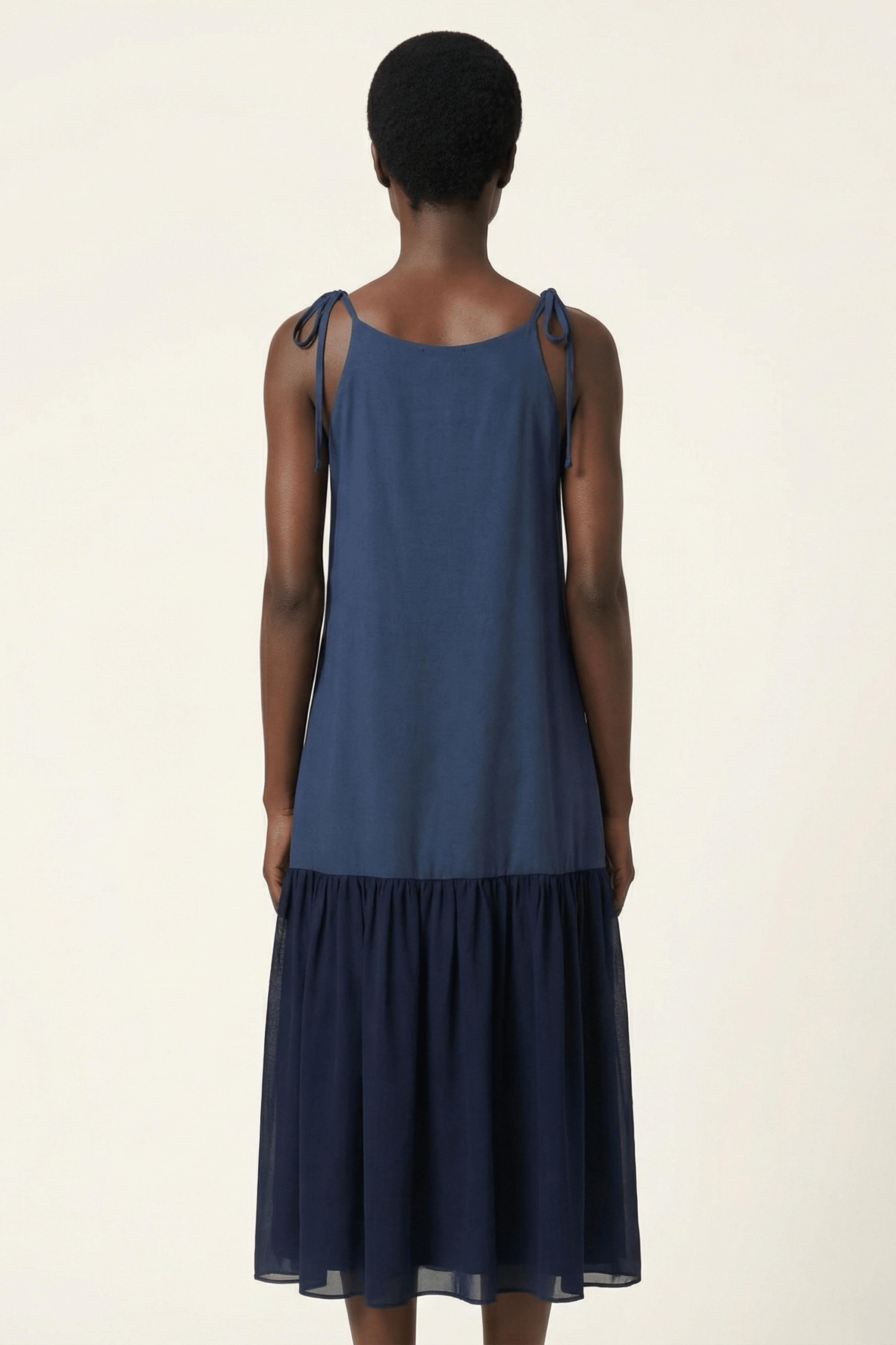 Vestido azul marino largo de tirantes con cereza bordada Lolitas&L - lolitasyl.com