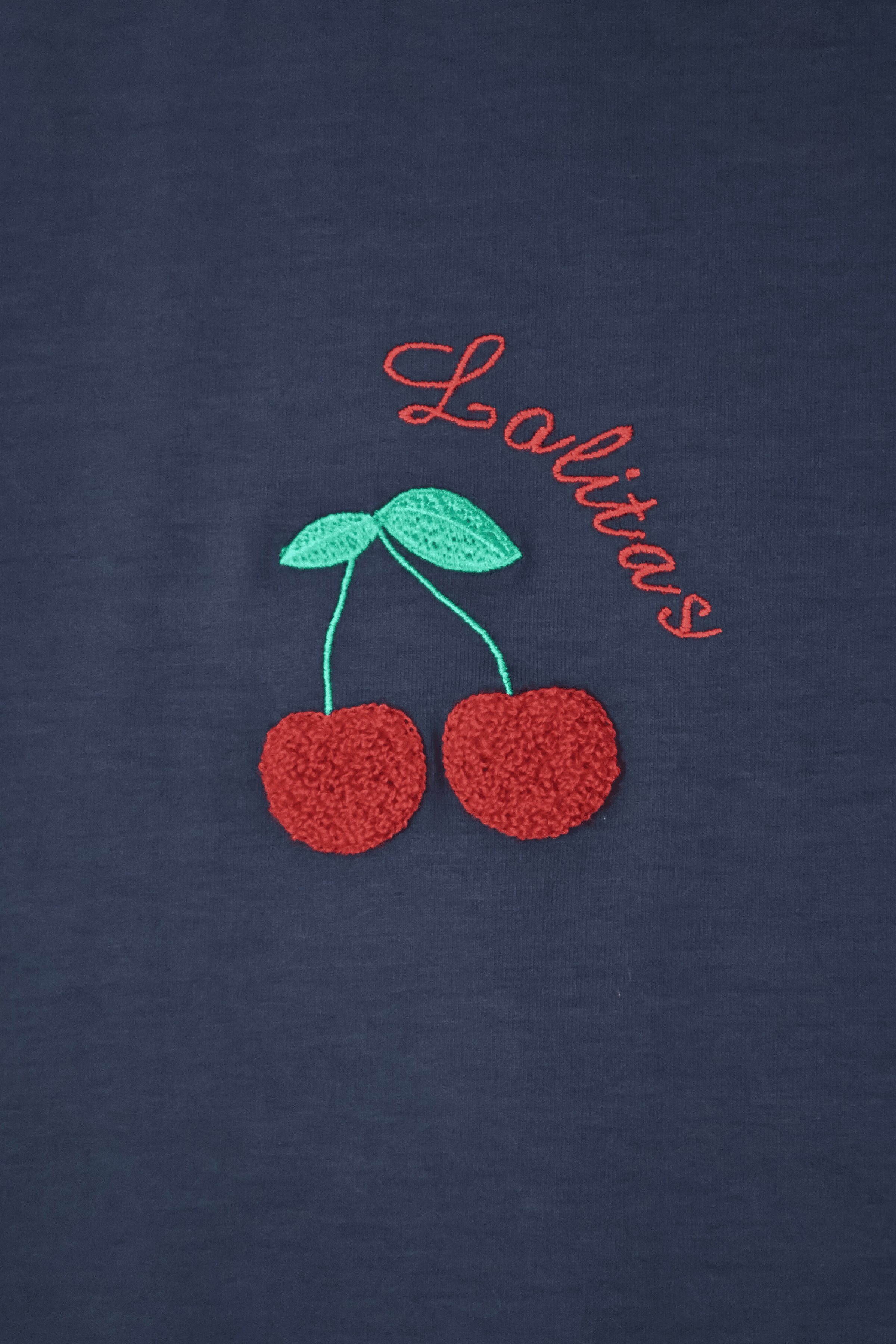 Vestido azul marino largo de tirantes con cereza bordada Lolitas&L - lolitasyl.com