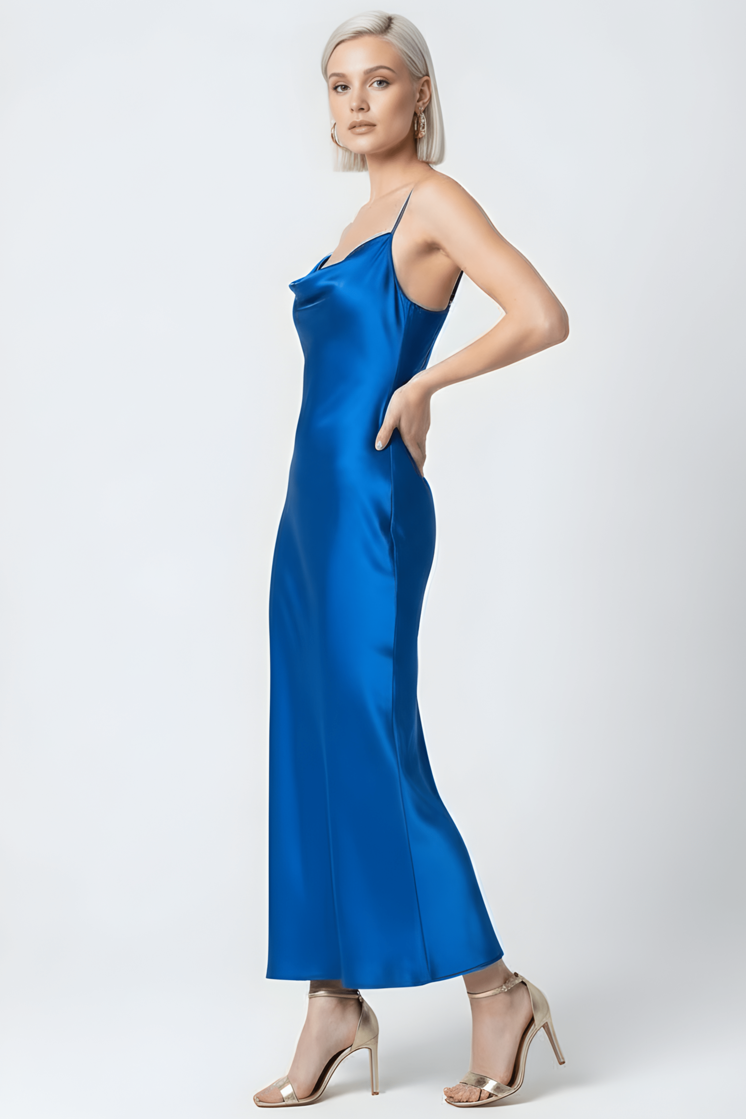 Vestido azul royal raso largo tirantes con escote fruncido LolitasyL - lolitasyl.com