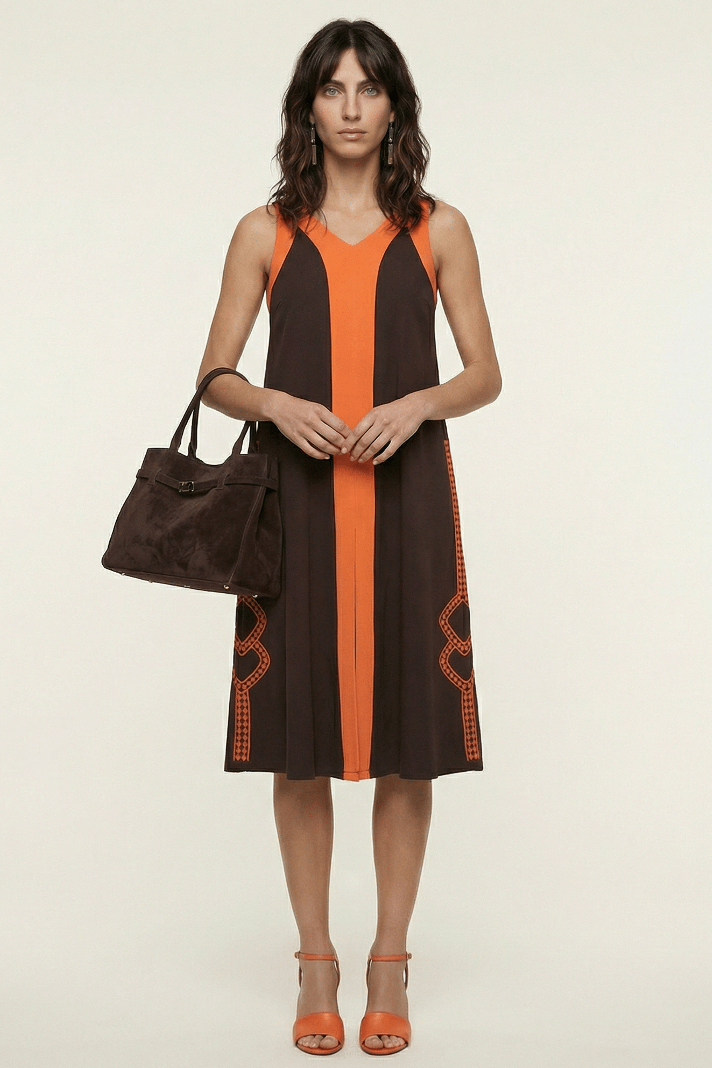 Vestido marron sin mangas con cenefa bordada en contraste naranja Lolitas&L - lolitasyl.com