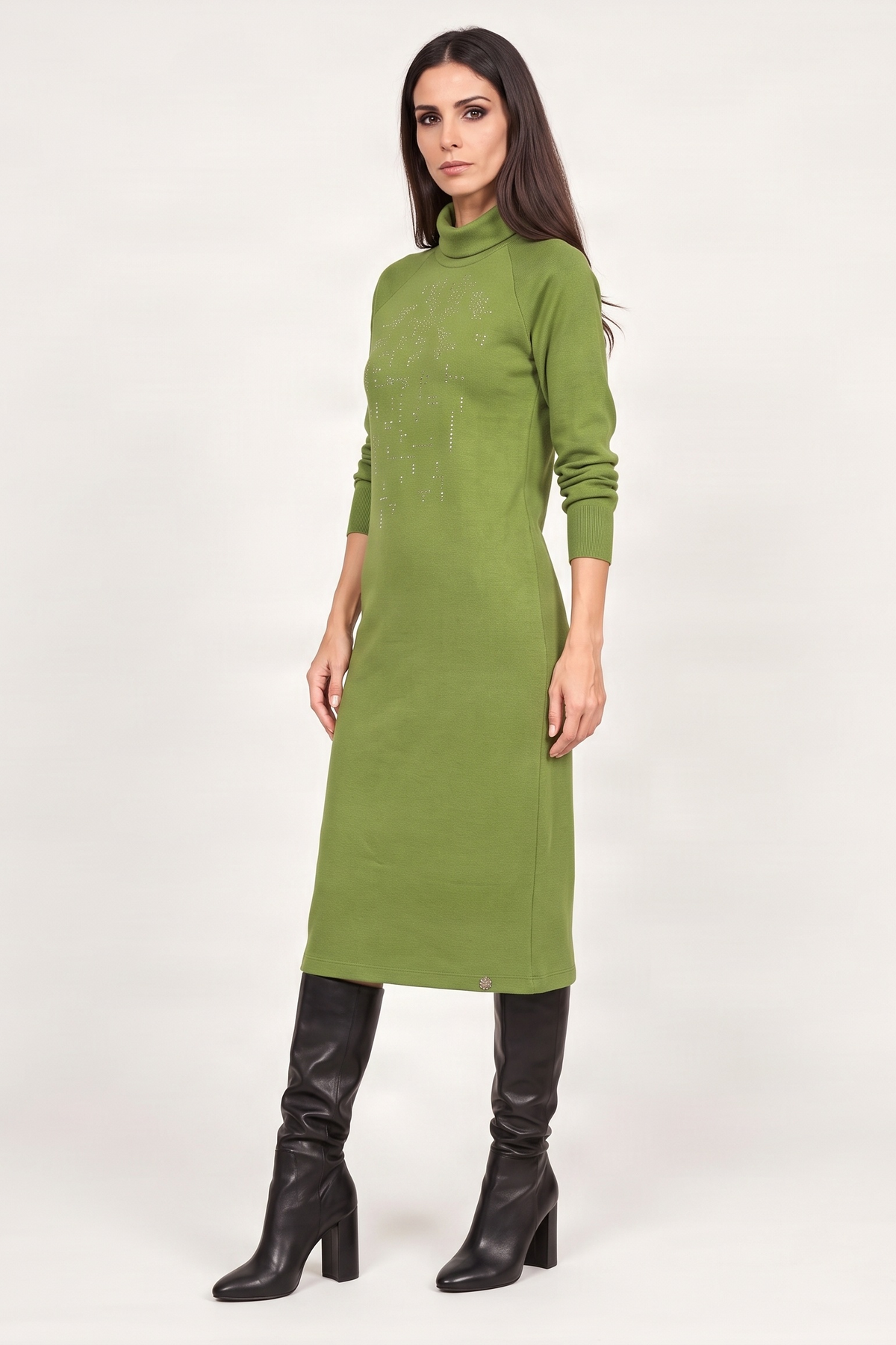 Vestido de punto verde con strass cuello alto Lolitas&L