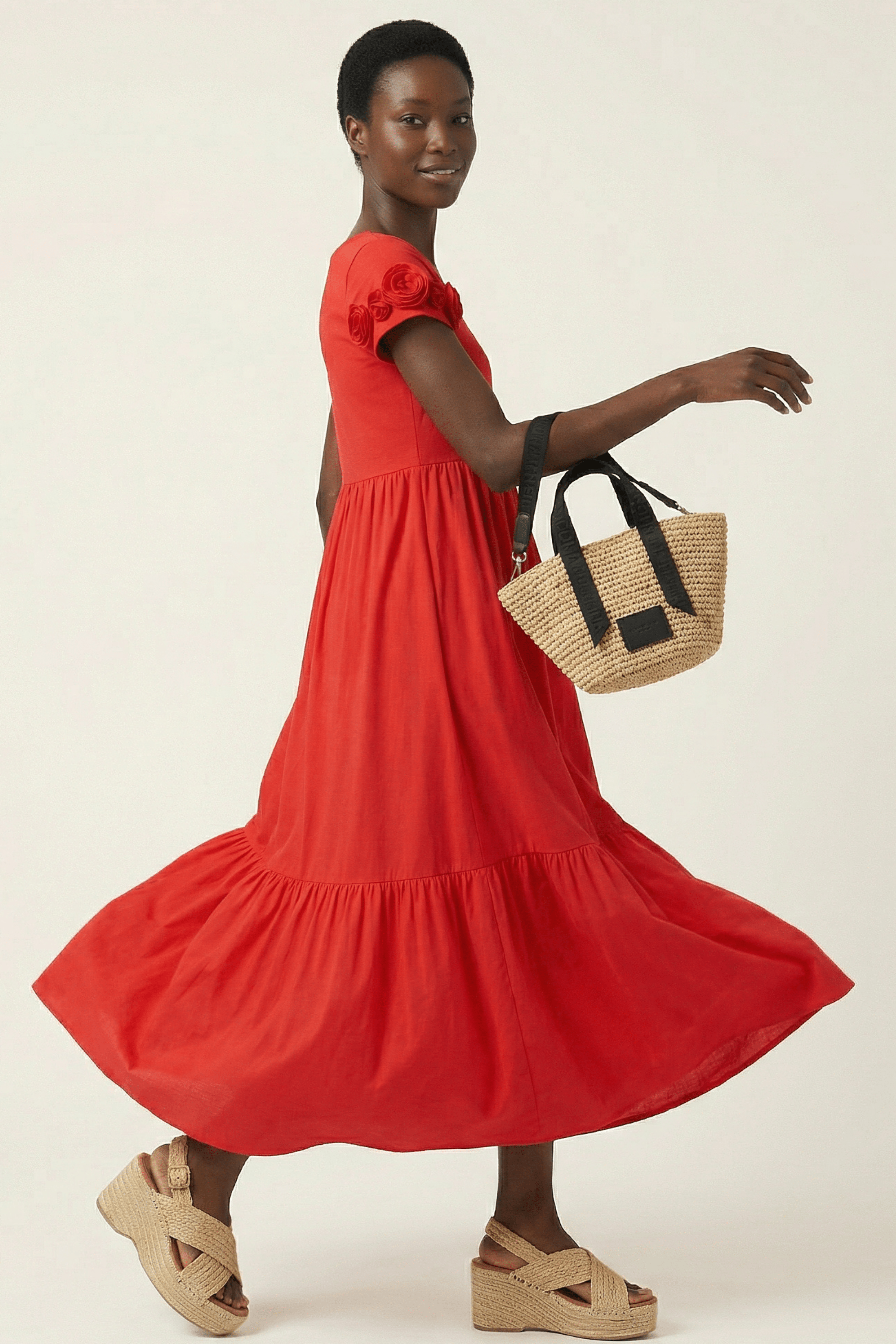 Vestido rojo largo con bordado en la manga corta Lolitas&L - lolitasyl.com