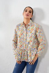 Camisa blanca estampada en flores - lolitasyl.com