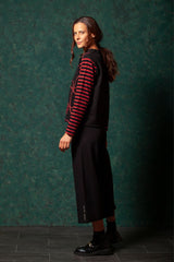 Camiseta bicolor negra granate con bordado corazon LolitasyL - lolitasyl.com