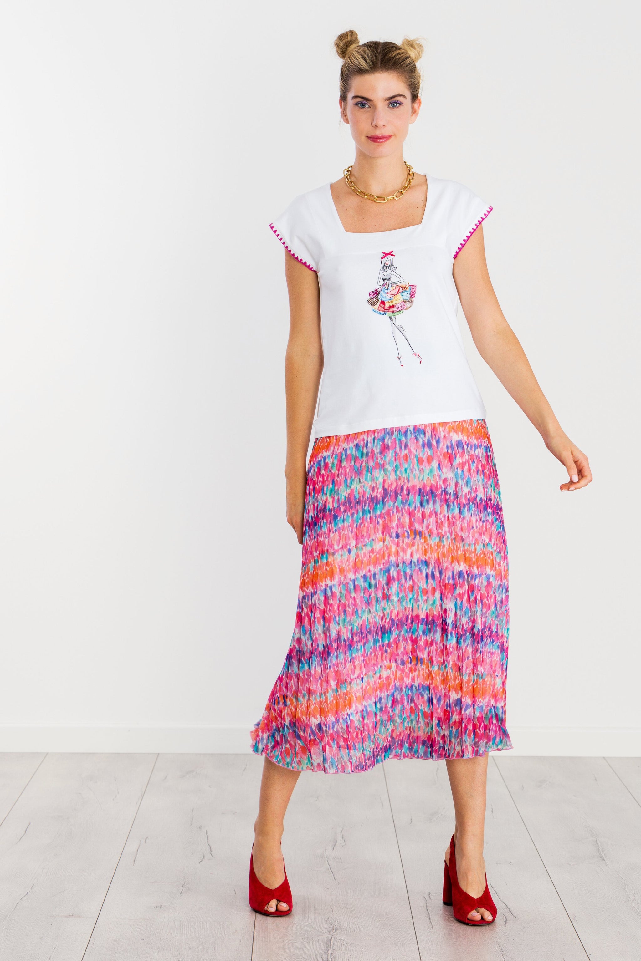 Camiseta blanca estampado bordado bolsos LolitasyL - lolitasyl.com