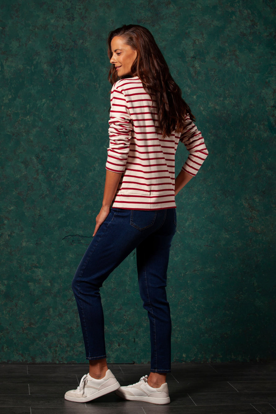 Camiseta crema con rayas granate y bolsillos de LolitasyL - lolitasyl.com