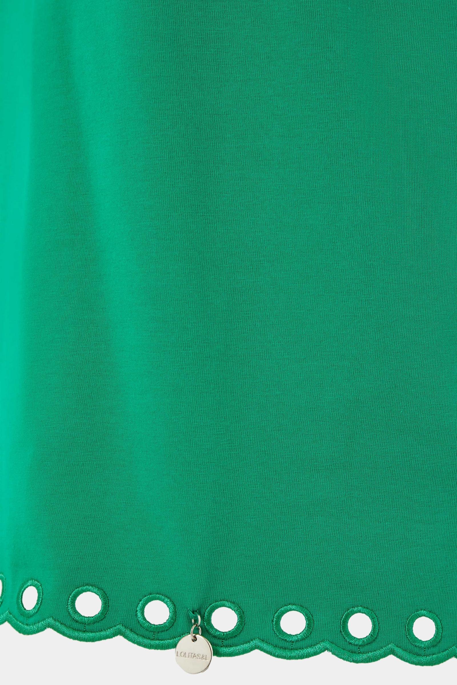 Camiseta verde manzana escote pico troquelado - lolitasyl.com