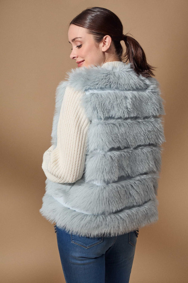 Chaleco azul celeste con pelo largo Lolitas - lolitasyl.com