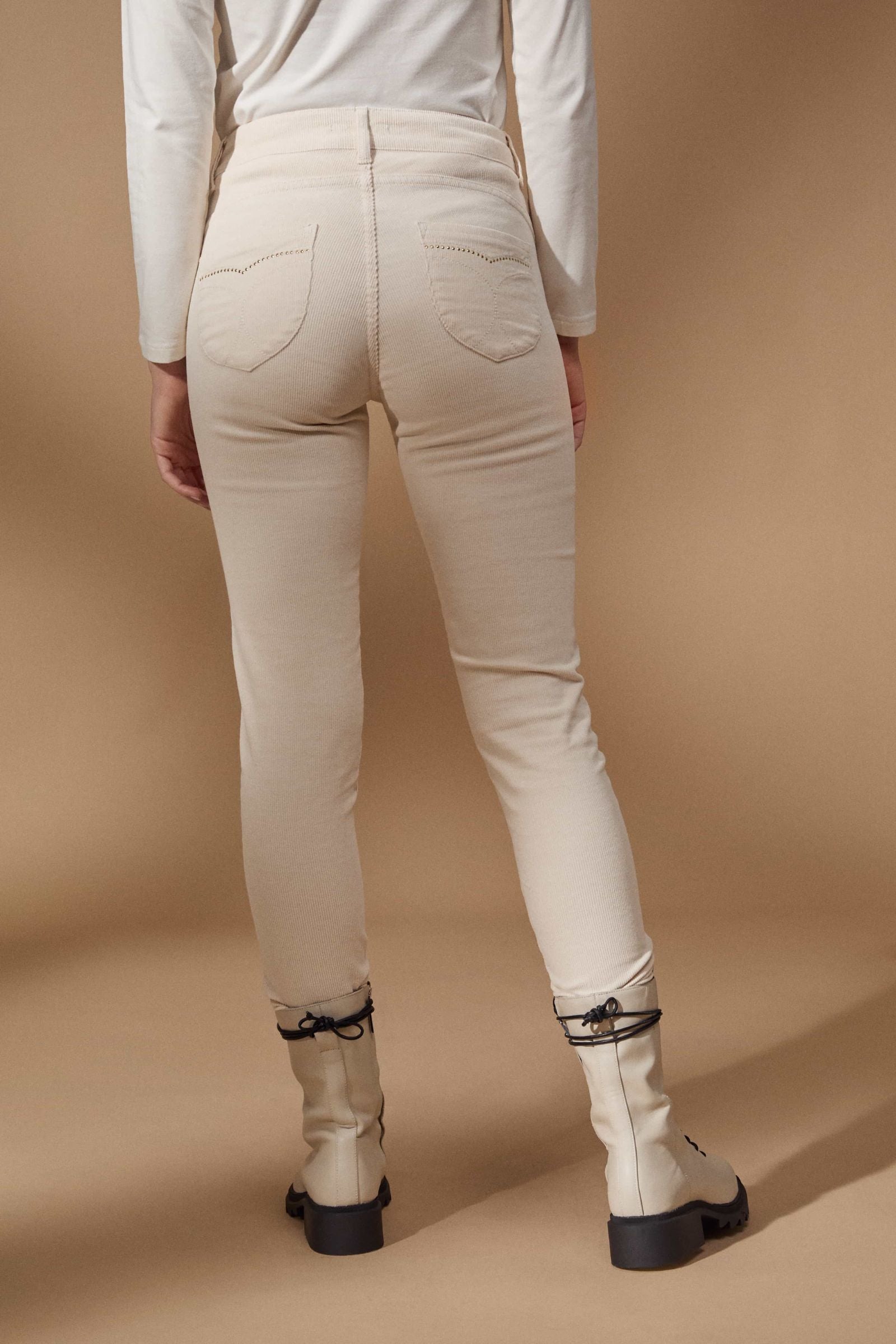 Pantalon de pana blanco crema cinco bolsillos con srtass Lolitas - lolitasyl.com