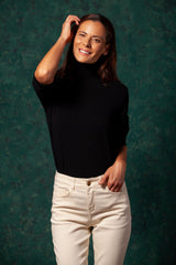Pantalon vaquero crema con cinco bolsillos acampanado LolitasyL - lolitasyl.com