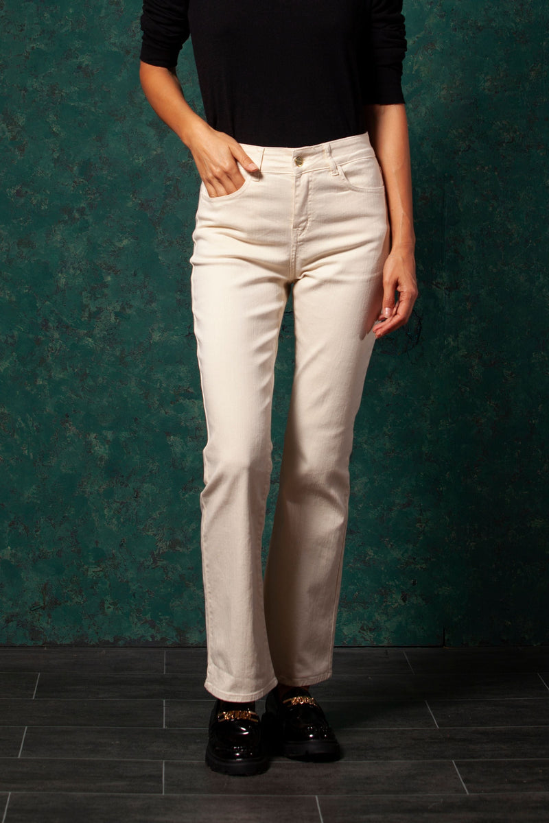 Pantalon vaquero crema con cinco bolsillos acampanado LolitasyL - lolitasyl.com