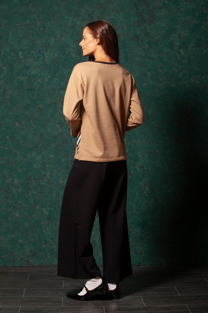 Sudadera beige con estampado tu mirada LolitasyL - lolitasyl.com