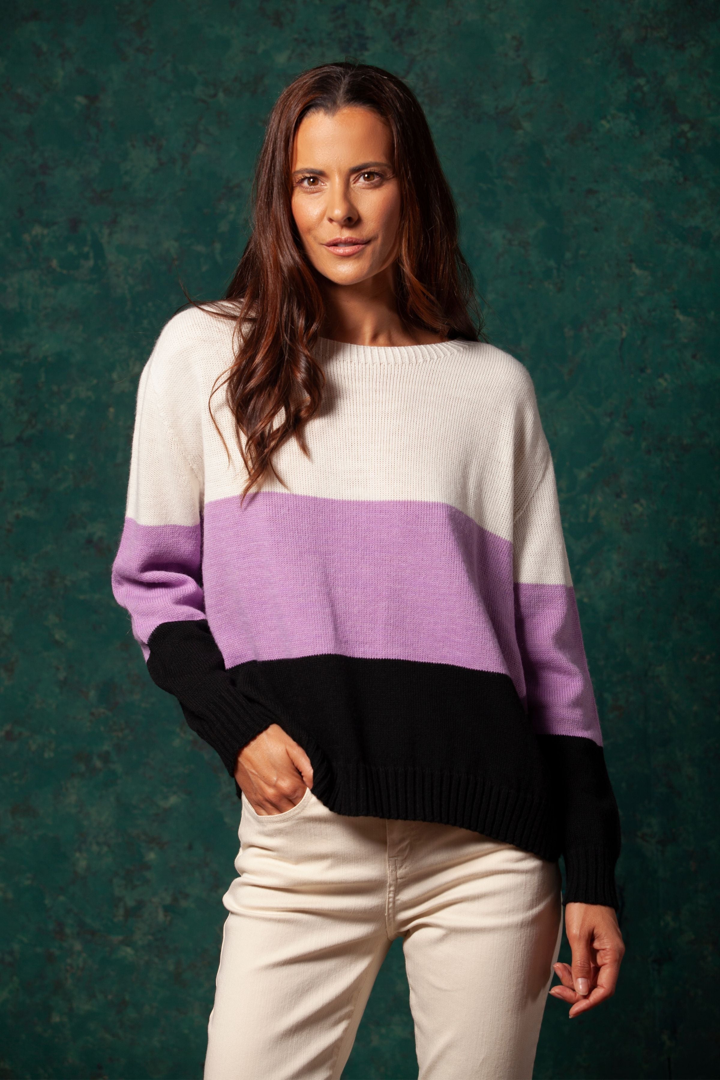 Suéter rayas bicolor crema y malva con escote caja LolitasyL - lolitasyl.com