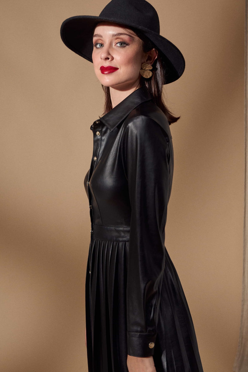 Vestido negro efecto piel camisero con plisado Lolitas - lolitasyl.com