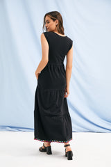 Vestido negro largo bordado multicolor en el escote Lolitas&L - lolitasyl.com